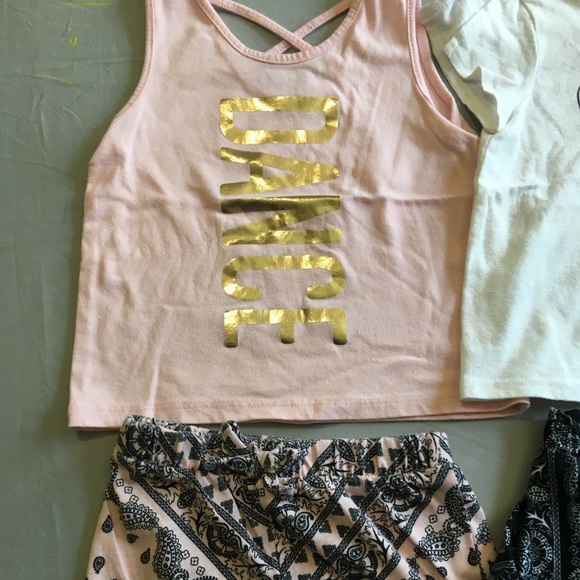 Girls 18-24M Children’s Place outfits - Picture 2 of 7